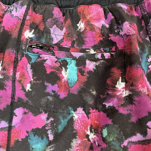 Lululemon Speed Up Shorts Midnight Bloom Floral Lined Size 4 Women’s Active Gym - Picture 5 of 9
